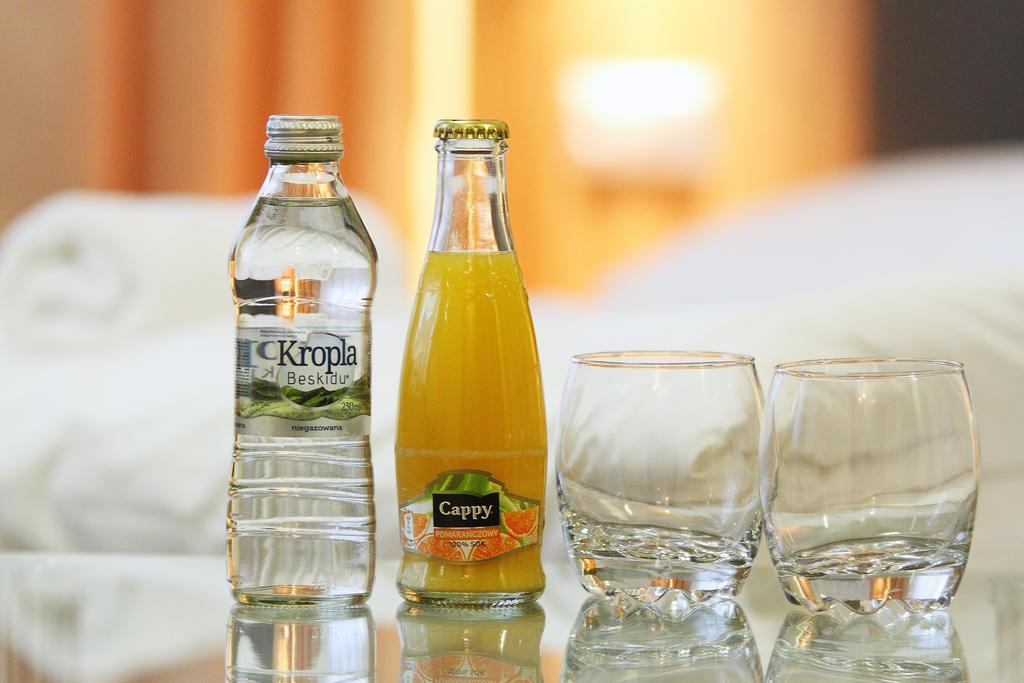Hotel Przy Baszcie Legnica Esterno foto