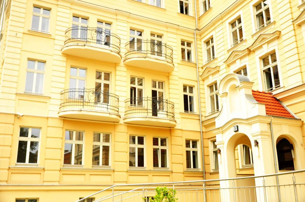 Hotel Przy Baszcie Legnica Esterno foto